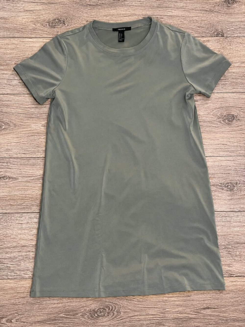 Forever 21 Sage Green Short Sleeve T-Shirt Dress Size Small Casual Mini